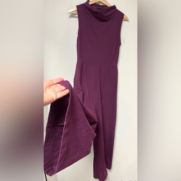 Pact Organic Cotton Gianna Wide-Leg Jumpsuit with Elegant Silhouette Burgundy - Picture 6 of 10